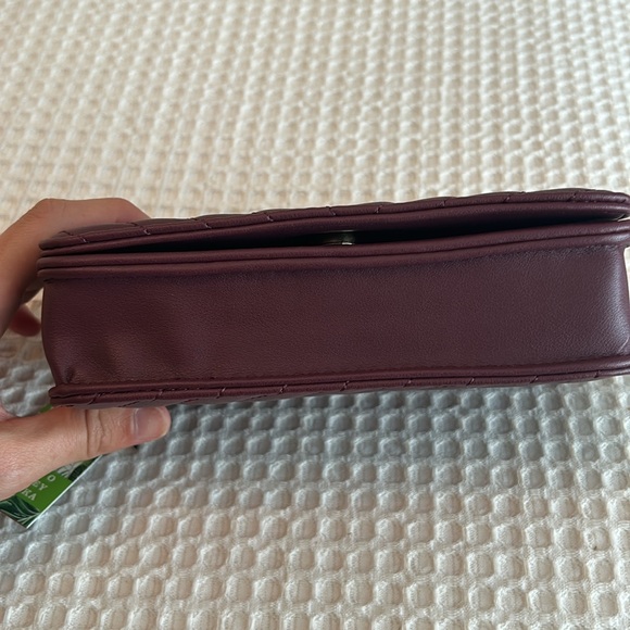 Sold - Picture 7 of 8